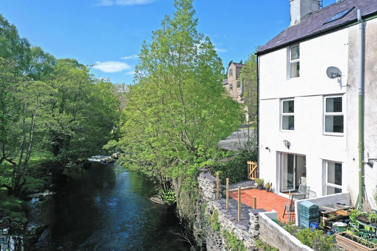 Glanafon Cottage Bethesda Esterno foto